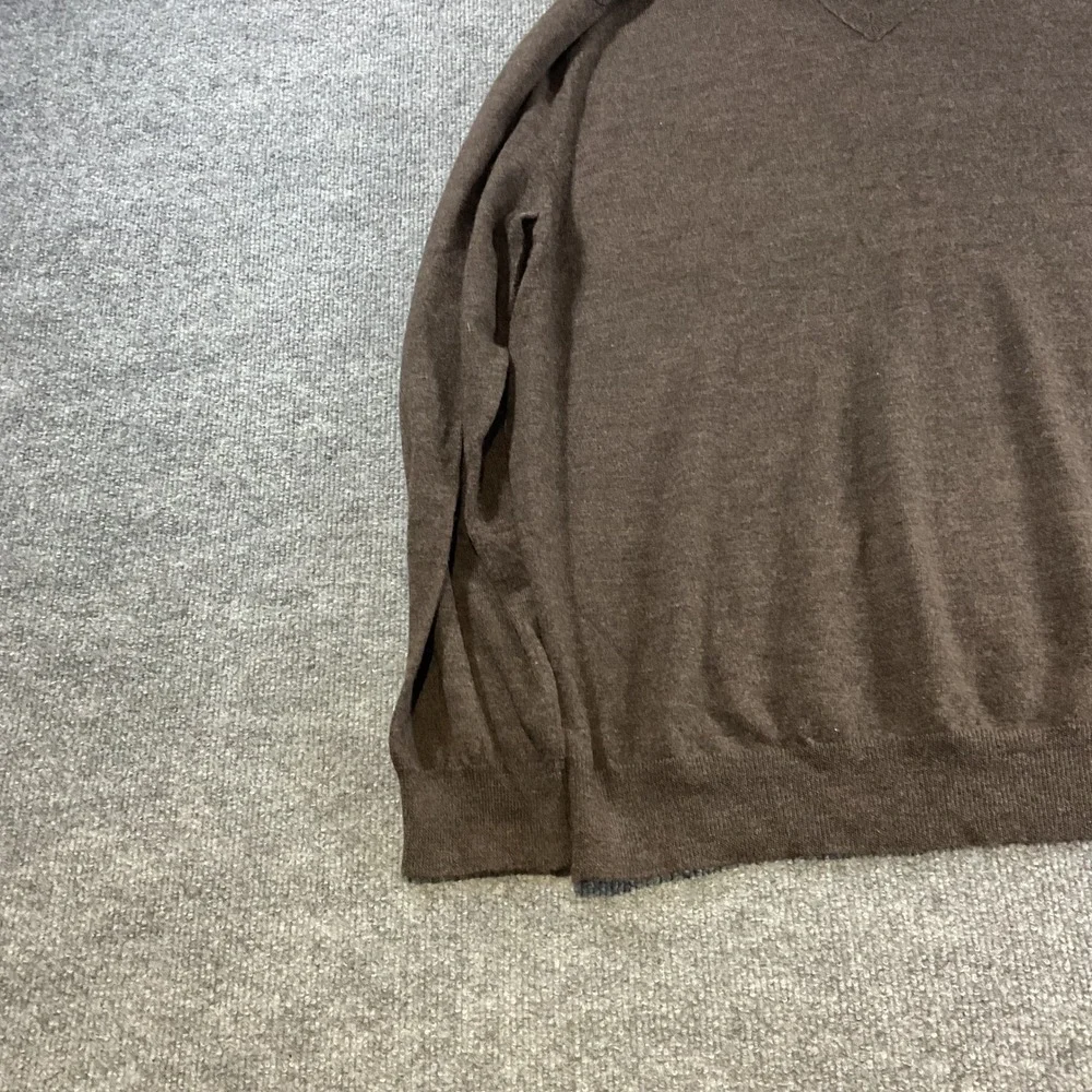 Banana Republic Mens XL Brown 100% Merino Wool V-Neck Sweater Lightweight Knit